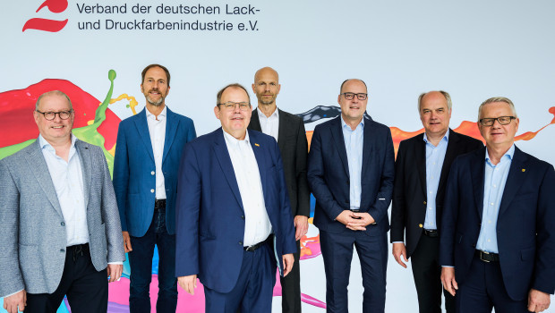 Das neue Präsidum des VdL (von links): Dr. Carl Epple, Dr. Ralf Murjahn, Dr. Harald Borgholte. Dr. Rainer Frei, Frank Gläser, Dr. Bernd von Pachelbel und Rainer Hüttenberger.