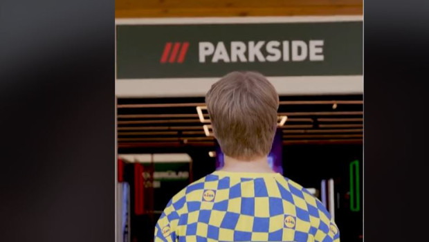 Der Clip bewirbt den neuen Parkside-Store.