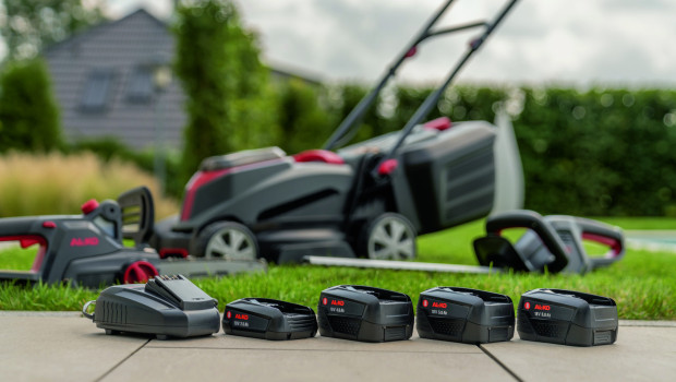 Al-Ko Gardentech ist mit einem umfassenden Sortiment motorbetriebener Gartengeräte auf dem Markt. Das Traditionsunternehmen hat seinen Sitz in Kötz zwischen Ulm und Augsburg.